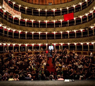 [IT] Il Teatro Valle bene comune e in pericolo!